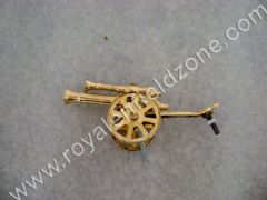 CANNON WITH SCREWS