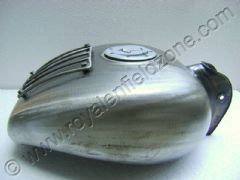 FUEL TANK WITH GRILL AND PULSAR P.TANK CAP(25 LITRES)
