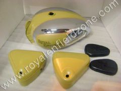 CHROME-DESERT STROM FUEL TANK WITH KNEE PADS