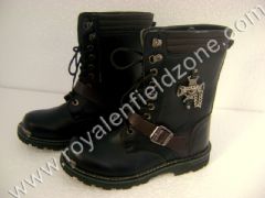 RIDING BOOTS