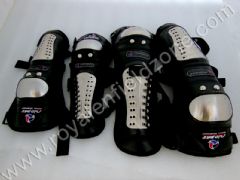 KNEE AND ELBOW GUARD BLACK-CHROME