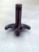 TRIUMPH SINGLE KICK SHAFT WITH HALF GEAR