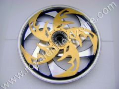 ALLOY WHEELS WITH BRASS SPINNER