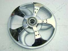 SPINNER WITH ALLOY WHEELS
